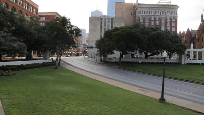 VENUE: DALLAS, DEALEY PLAZA 22.11.1963